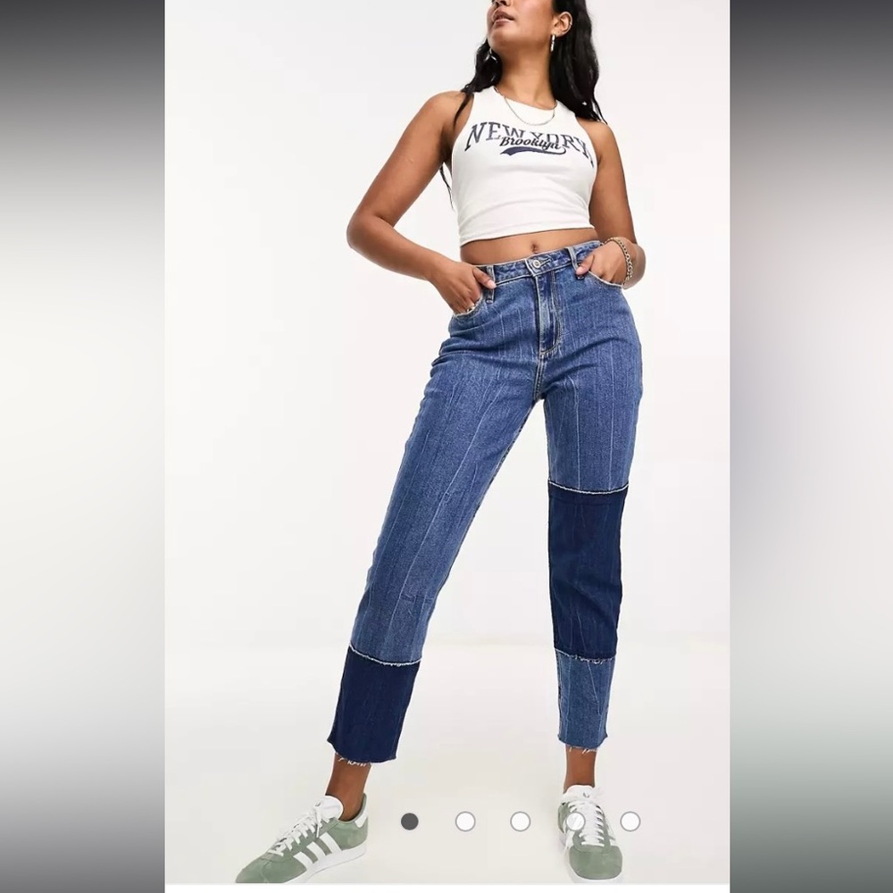 Hollister Curvy High Rise Mom Jeans Blue Size 26